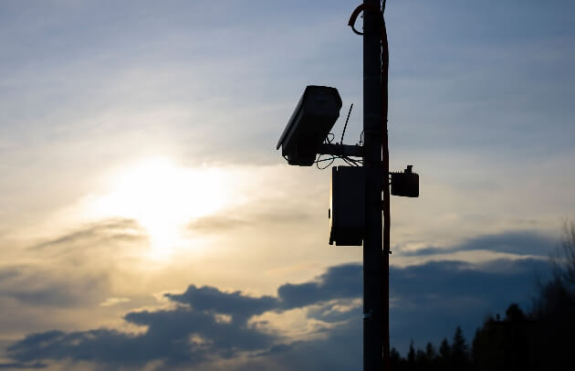 Smart corridor traffic monitoring system with camera pole