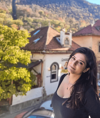 Photo of Andreea smiling towards the camera