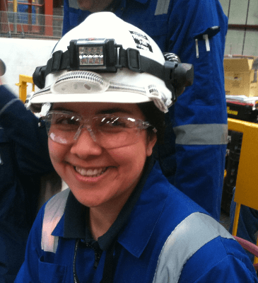  Mel, a Senior Mechanical Engineer 