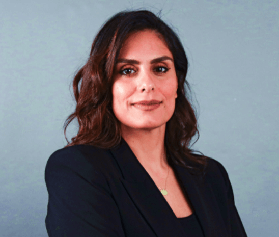 Picture of Bahar posing for a picture