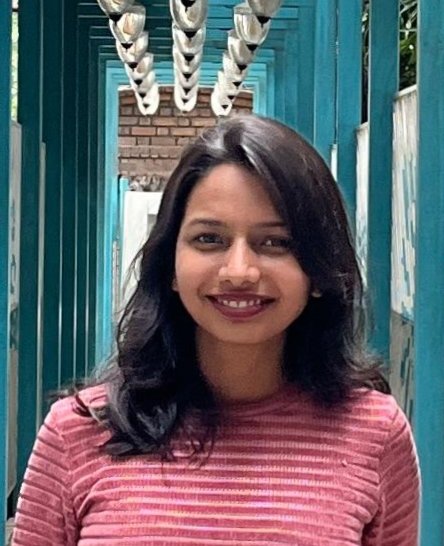 Headshot of Annapoorna smiling